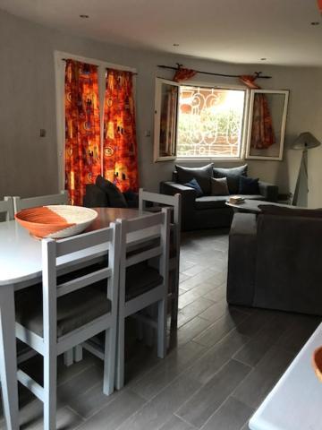 Villa18 Safari Village Saly Екстериор снимка